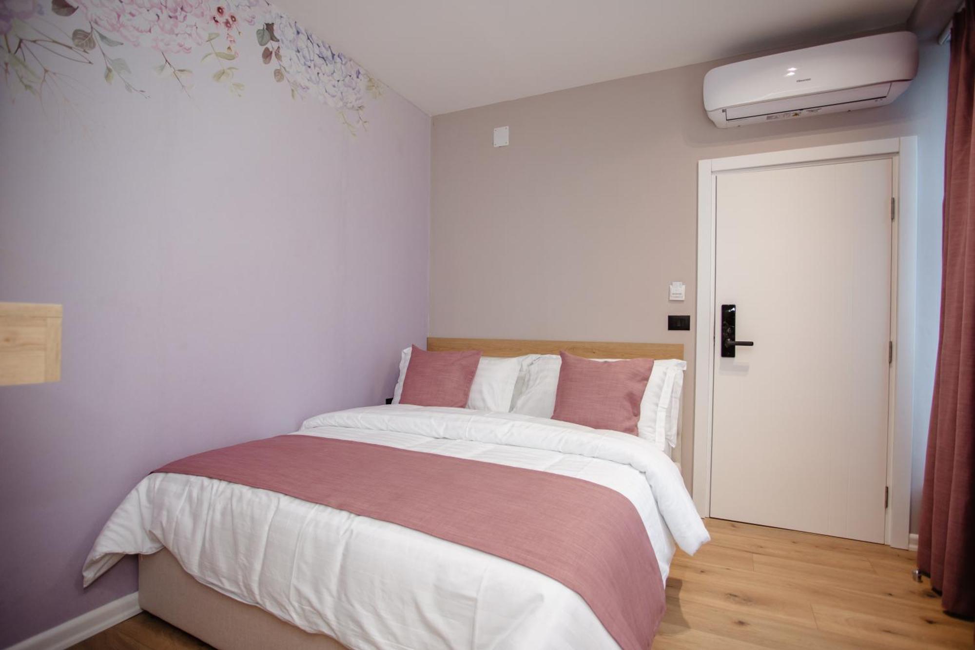 Oro Inn Hotel Shkodër Екстериор снимка