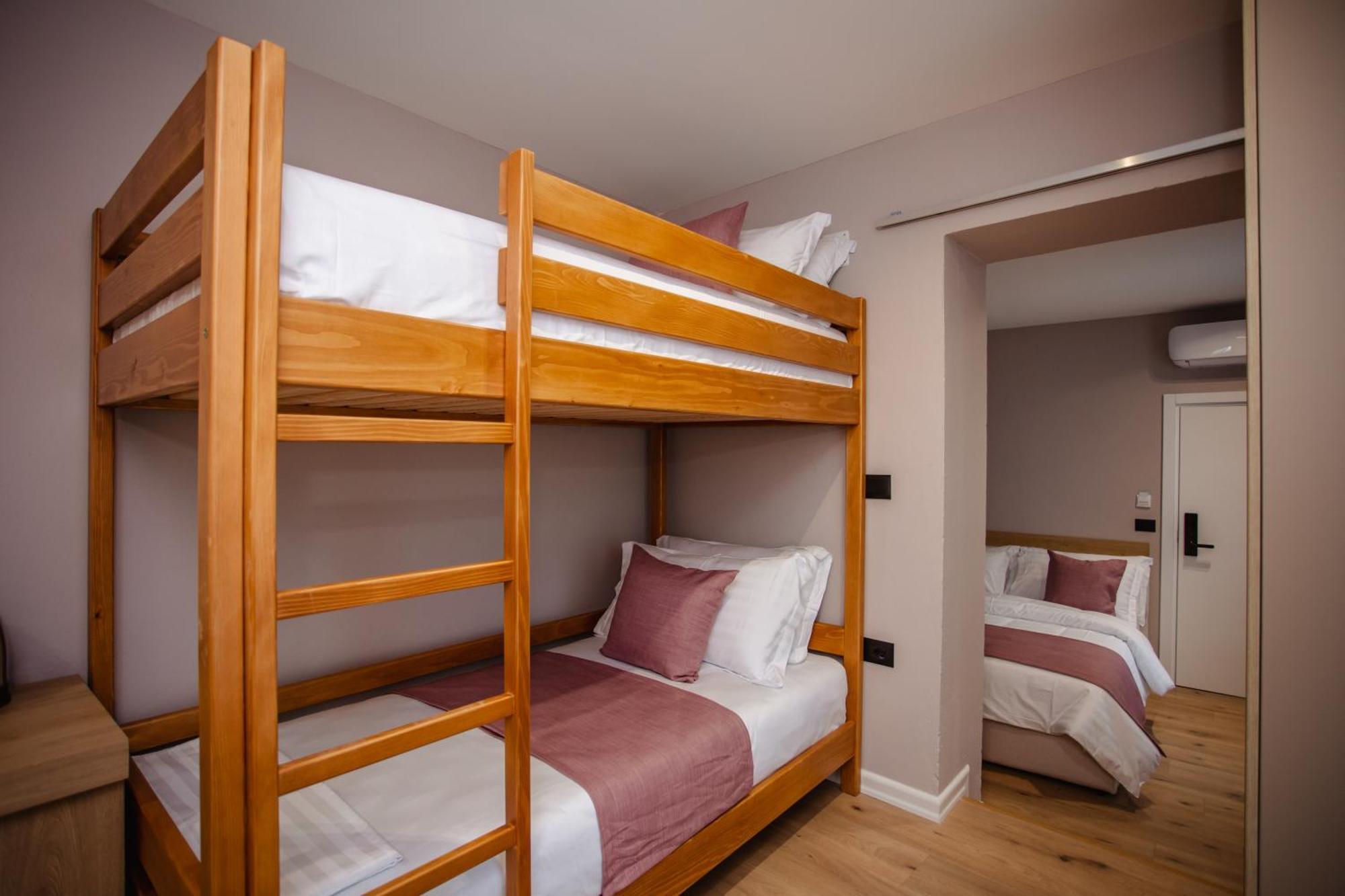 Oro Inn Hotel Shkodër Екстериор снимка