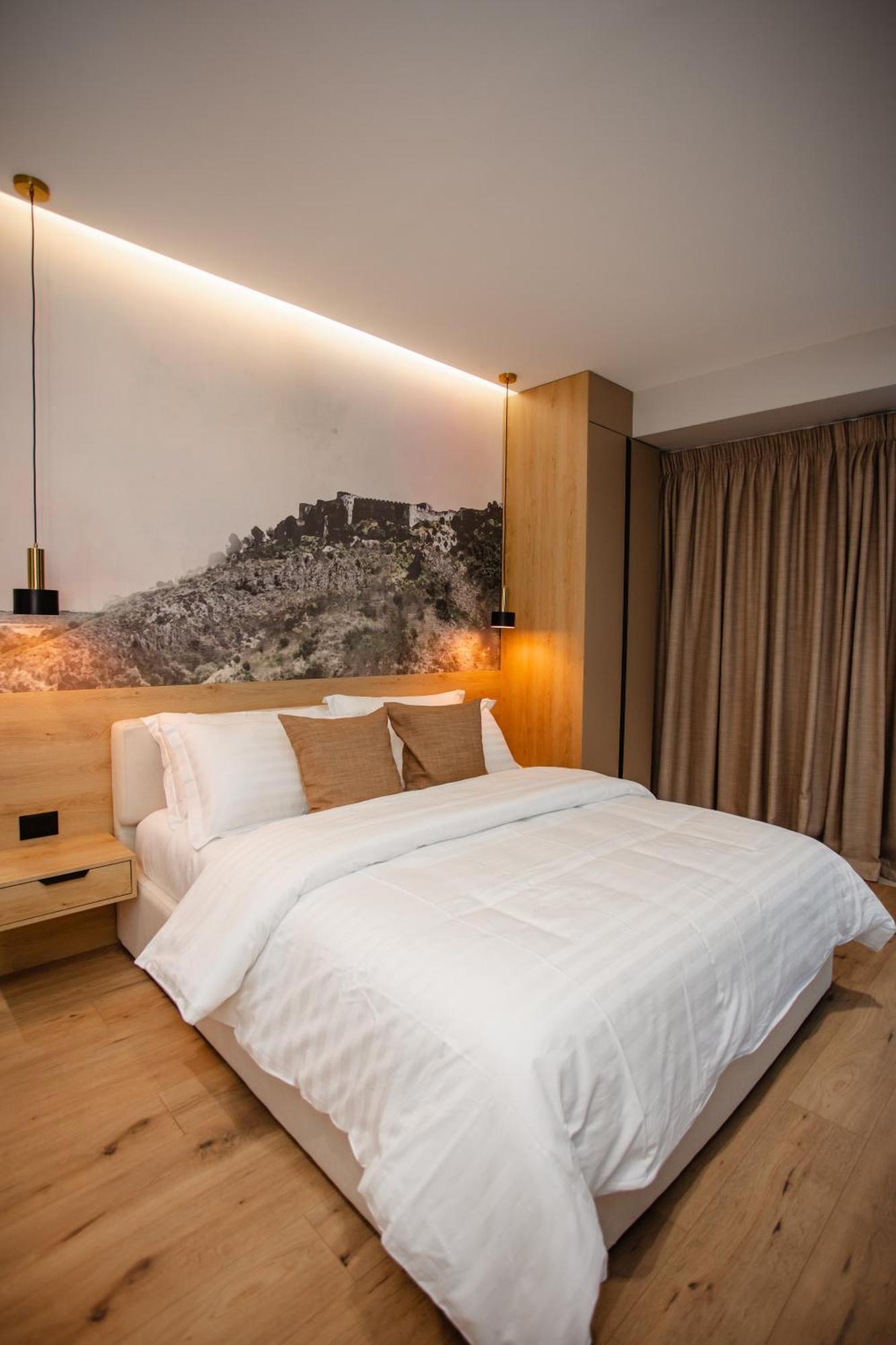 Oro Inn Hotel Shkodër Екстериор снимка